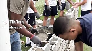 v24044gl0000d5htr6vog65kfj7mpvag.mp4