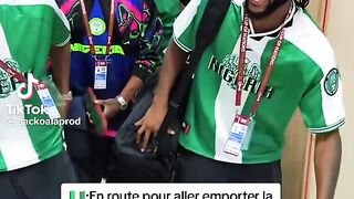 v24044gl0000d5j0nmfog65usou5qru0.mp4