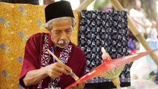 Secrets of Divine Love A Spiritual Journey Into the Heart of Islam - id | Trending HD Video 148