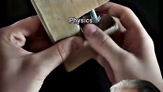 Professeur de physique Sigma, illusion de physique 374