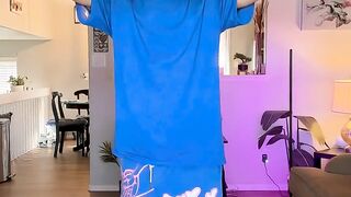 Don’t_let_her_see_it_????????_#blanket_