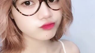 Pink Hair Aesthetic: Capturing the Perfect Mood