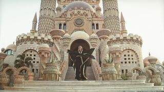 The Pioneer Woman - islamic woman in a mosque | Trending HD Video 6