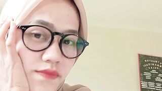 Let's meet today????????????