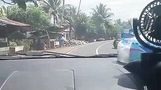 Okay, let's wash our eyes first ????????????