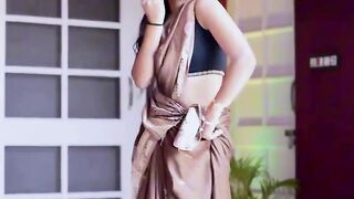 Piya Jahu Jan Kalkatiya ???? #bhojpuri #dance #bhojpurisong #bhojpuridance #ytshorts #shorts #youtube