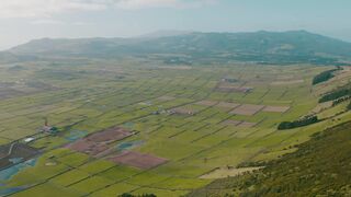 4K Computer Monitor - breathtaking green landscape of serra do cume in the terceira island | Tr