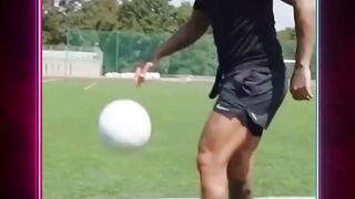 Tantangan Ricardo Quaresma ????