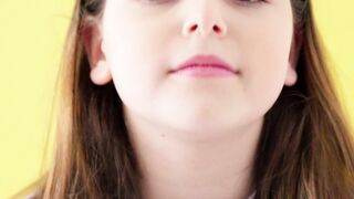 Funnyfuzzy - girl wearing her sunglasses | Trending HD Video