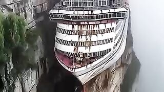 5 phenomena that humanity was never meant to see