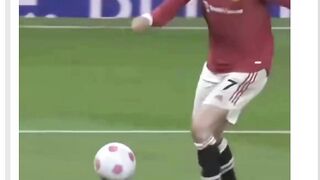 Ada sesuatu yang berbeda setiap kali kita melihat edit tentang Cristiano Ronaldo