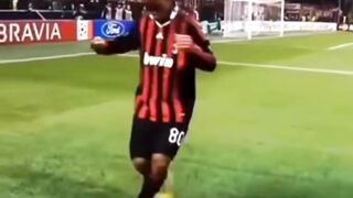 Ronaldinho masih yang Terbaik..!! 2