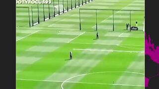 Bukan sembarang kiper! ????⚽️