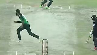 Sharp fielding  by wasimjnr Pakistan vs new Zealand 2nd Odi match