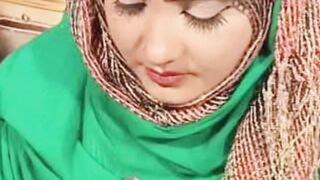 Aisa Tujhay khaliq Nay Tarah Daar Banaya by Shaista Adil