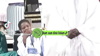 v1c044g50000d6pibjnog65os2t49kq0.mp4