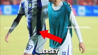 Tren Baru Sepak Bola? Diego Michiels Tukar Jersey Sekalian Celana! ????⚽