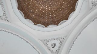 intricate modern mosque interior design | Professional HD Video