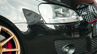 academy awards oscars - sleek black car with custom gold rims in urban setting | Trending HD Vi