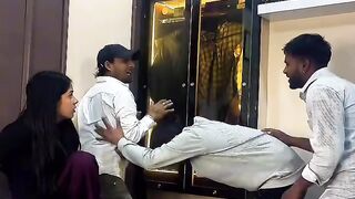 मेरी बीवी को मत बोलना कुछ ???? #comedy #funny #ytshorts #couple #shorts #youtube #reels