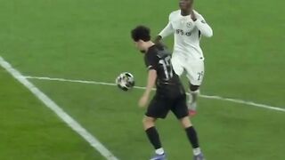 DEFINISI TENANG, MATI, DAN GOL! ????