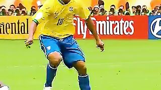 Ronaldinho Skills 2