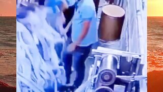 apapun kerjanya utamakan keselamatan yah der