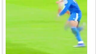 Kadang kita terlalu sering melihatnya… sampai lupa kalau yang kita saksikan itu tidak normal. ????‍????⚡