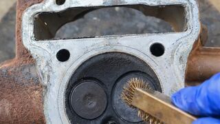 How to Clean a Motorcycle Engine Like a Pro!