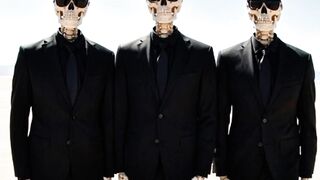 Three skeletons. One desert. Pure style. This AI cinematic edit hits different ????????