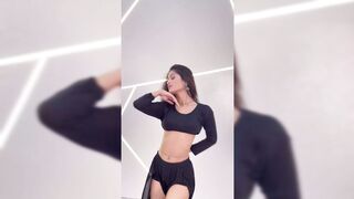 Indian Girl Nandini Sharma Dance 4