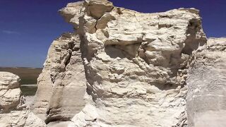 Lembah Putih Ini Dulunya Lautan Raksasa