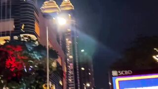 Cara Aquarius Menghadapi Masalah… Sendirian