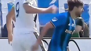 Ibrahimovic Balas Dendam! 4 Tahun Menunggu Momen Ini ????