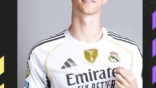 Klausul konyol robet lewandowski saat pindah ke barcelona bikin kamu ngakak