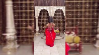 Indian Girl Heer Dave Dance 6