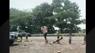 hah?? kok bisa sampe nekat begini ? ????