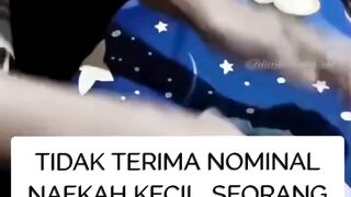 Uang di sobek oleh mantan istri