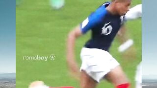 Kylian Mbappe aja cuma di posisi 2?! ????