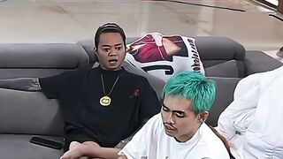 Semua gak tahan sama tradisi aloy????