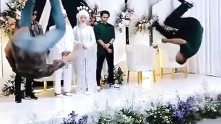 agak gmn ya liat nya wkkww