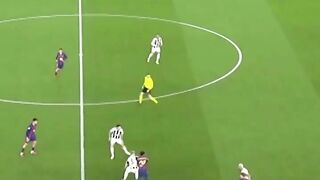 Sihir Lamine Yamal: Menolak Tunduk di UCL! ????