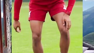 Van Dijk tunjukkan levelnya ke Trent ????⚽️