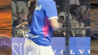 Vonzy lawan eca aura main padel