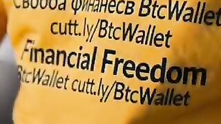 Bearded guy chilling on a cloud in a YarPrint yarprint.pp.ua t-shirt 2