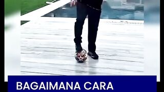 ???????? Dia bukan sekadar bek, tapi "pemain nomor 10" yang beroperasi di sisi kiri pertahanan.