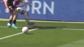 Barcelona berhasil mengamankan kemenangan hari ini, namun pertandingan tersebut tidak lepas dari kontroversi.