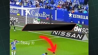 Cara Antony menciptakan gol kemenangan di menit akhir pertandingan. ????