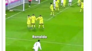 Sebelum gol pertama, dia kasih tau Xabi Alonso harus naruh bola di mana