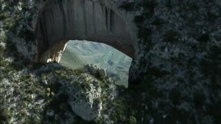 15. Porque El Amor Manda